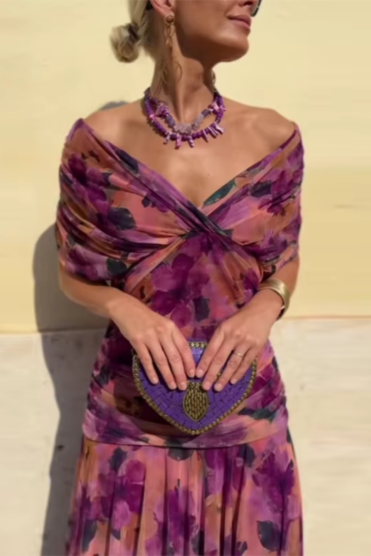 Victoire — Robe maxi de fête élégante à col V
