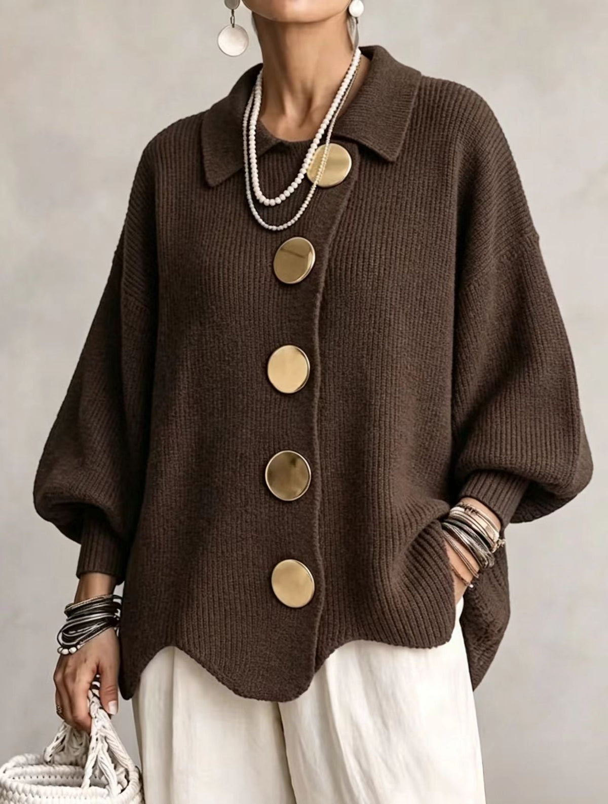 Suzanne | Cardigan oversize à gros boutons dorés